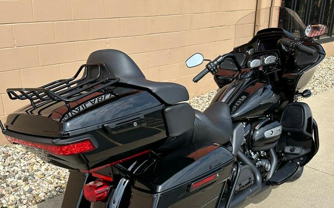 2024 Harley-Davidson Road Glide Limited Vivid Black