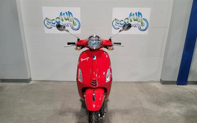 2024 Vespa Primavera 150 Red