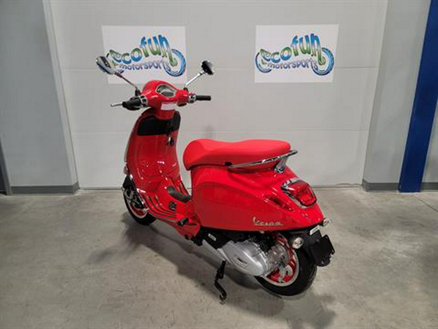 2024 Vespa Primavera 150 Red