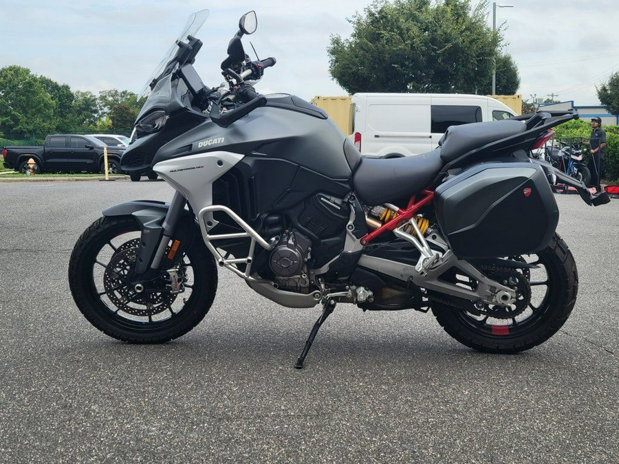 2021 Ducati Multistrada V4S Aviator Grey / Alloy Wheels