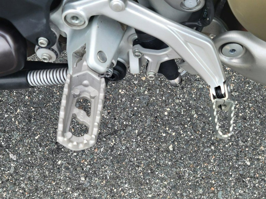 2021 Ducati Multistrada V4S Aviator Grey / Alloy Wheels