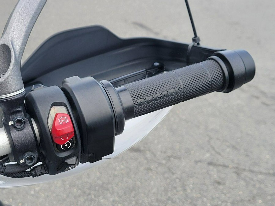 2021 Ducati Multistrada V4S Aviator Grey / Alloy Wheels