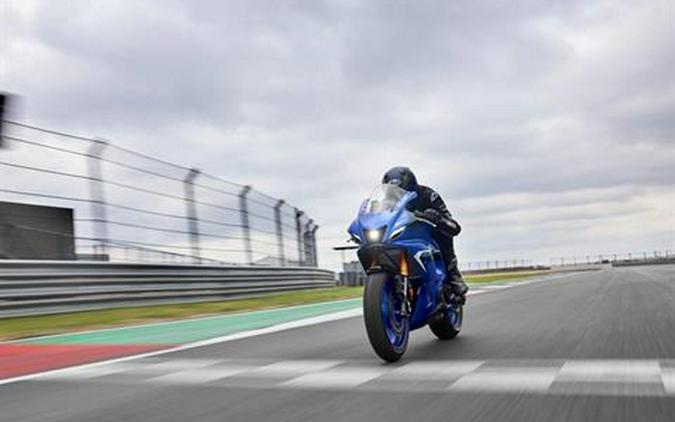 2025 Yamaha YZF-R7
