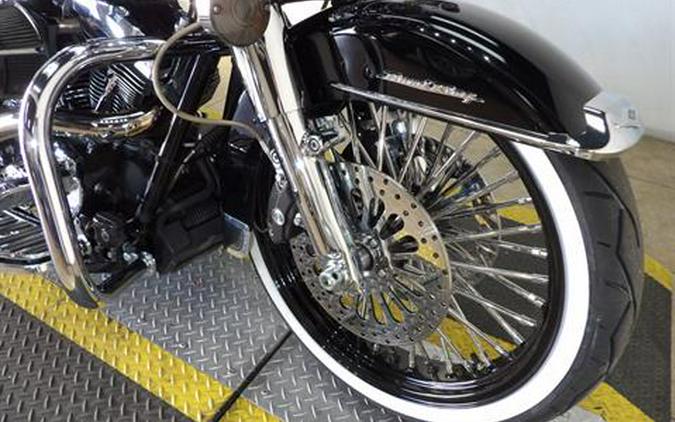 2016 Harley-Davidson Road King®