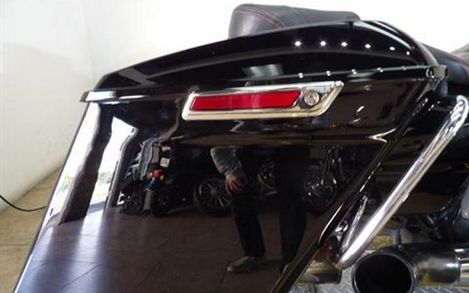 2016 Harley-Davidson Road King®