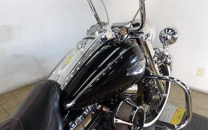 2016 Harley-Davidson Road King®