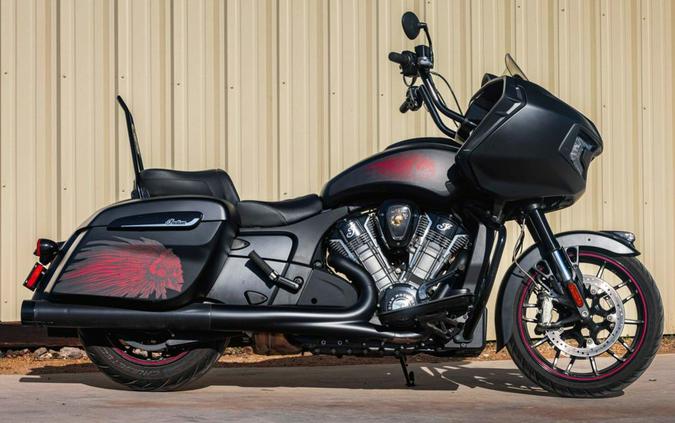 2023 Indian Motorcycle® Challenger Dark Horse®