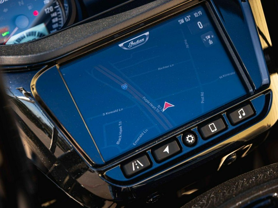 2023 Indian Motorcycle® Challenger Dark Horse®