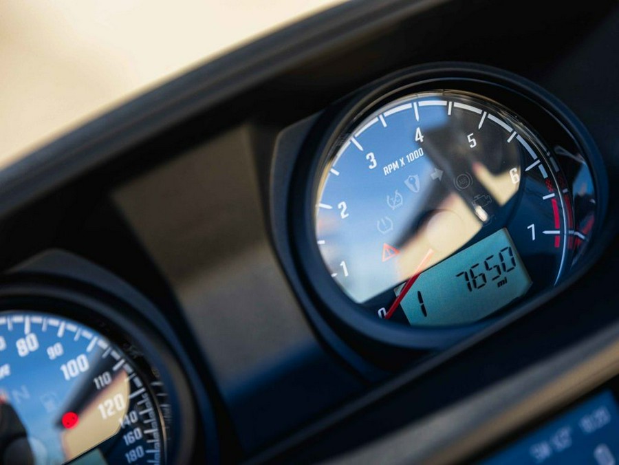 2023 Indian Motorcycle® Challenger Dark Horse®