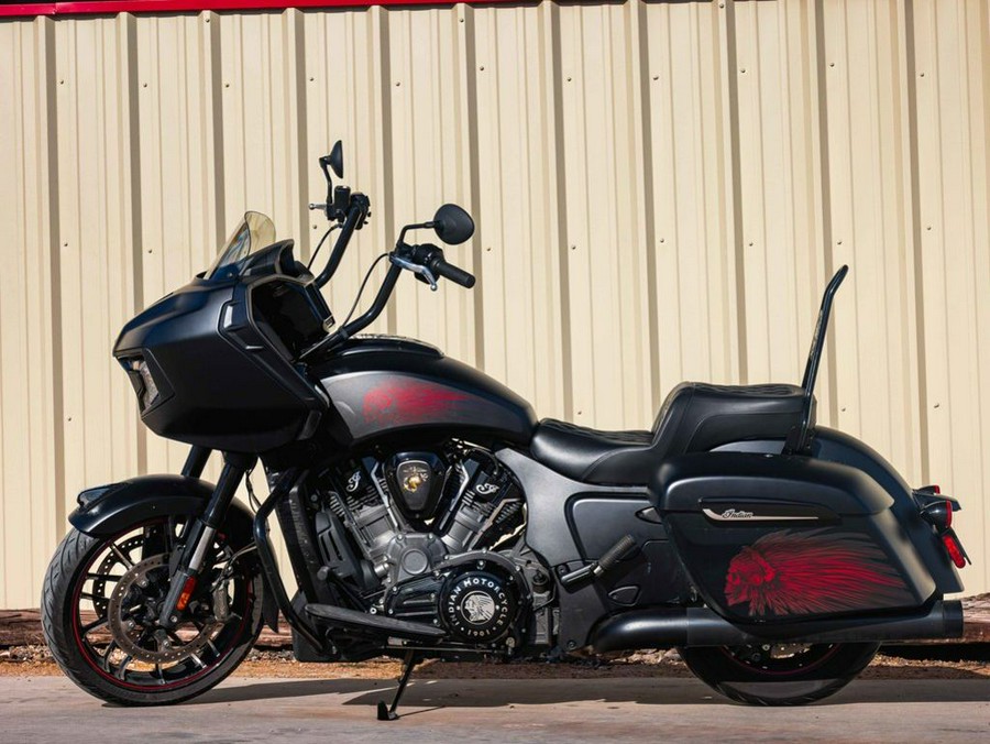 2023 Indian Motorcycle® Challenger Dark Horse®