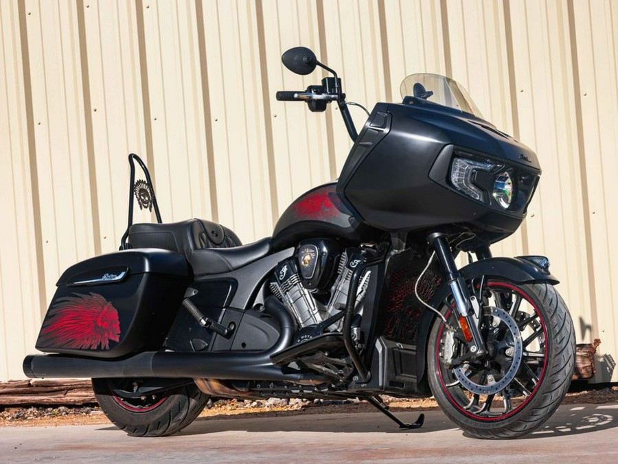 2023 Indian Motorcycle® Challenger Dark Horse®
