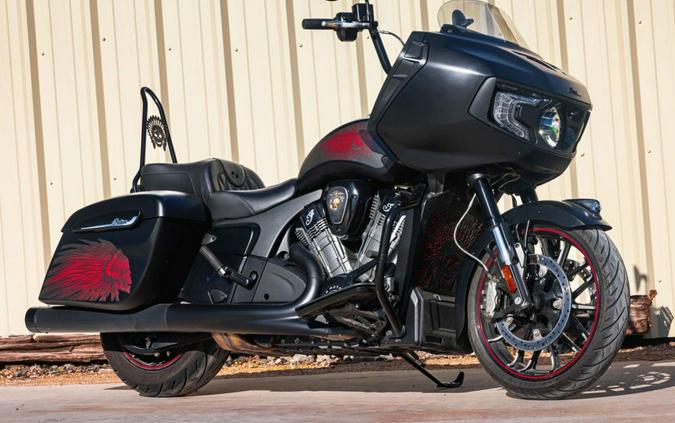 2023 Indian Motorcycle® Challenger Dark Horse®
