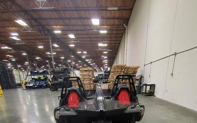2025 Polaris Slingshot® Slingshot® R AutoDrive
