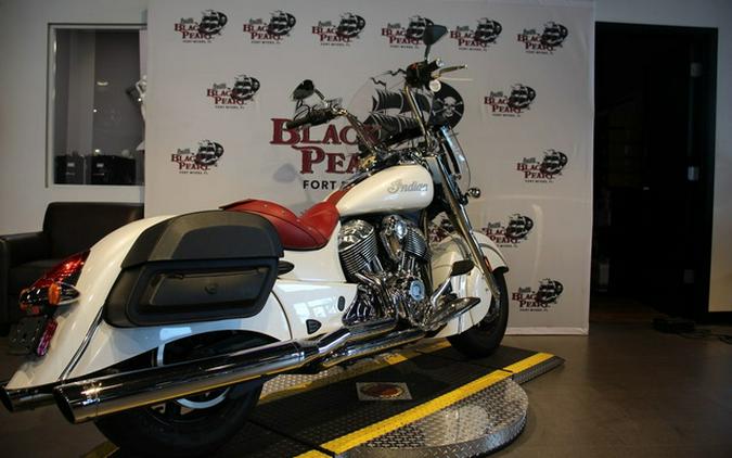 2016 Indian CHIEF CLASSIC, PEARL WHITE, 49S Classic