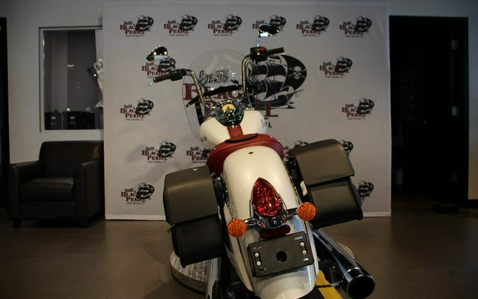 2016 Indian CHIEF CLASSIC, PEARL WHITE, 49S Classic