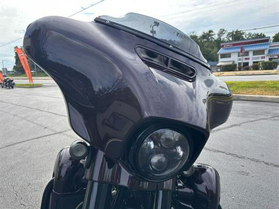 2019 Harley-Davidson CVO™ Street Glide®