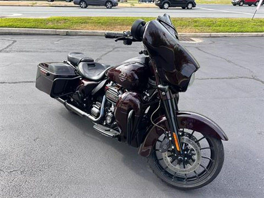 2019 Harley-Davidson CVO™ Street Glide®