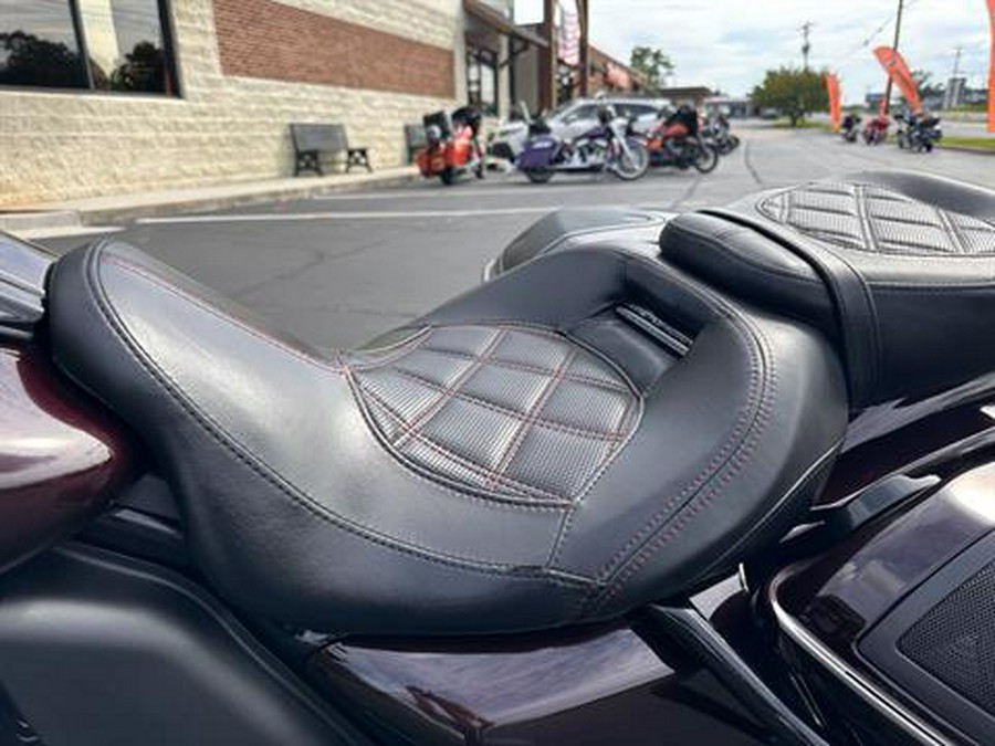 2019 Harley-Davidson CVO™ Street Glide®