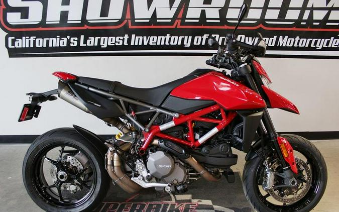 2021 Ducati Hypermotard 950 Ducati Red