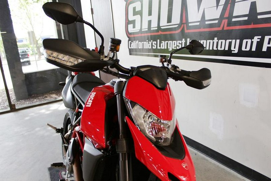 2021 Ducati Hypermotard 950 Ducati Red