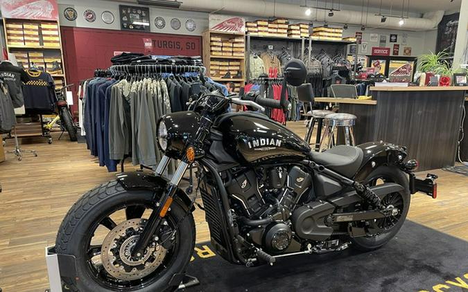 2025 Indian Scout Bobber Black Metallic