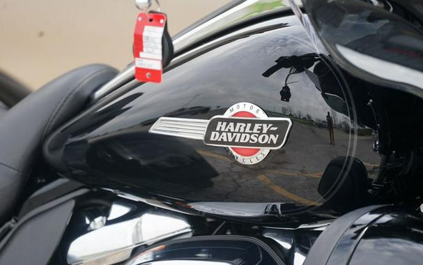 2023 Harley-Davidson FLHTCUTG - Tri Glide Ultra