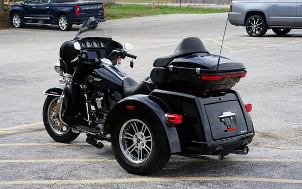 2023 Harley-Davidson FLHTCUTG - Tri Glide Ultra