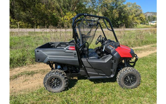 2026 Honda Pioneer 700 Deluxe