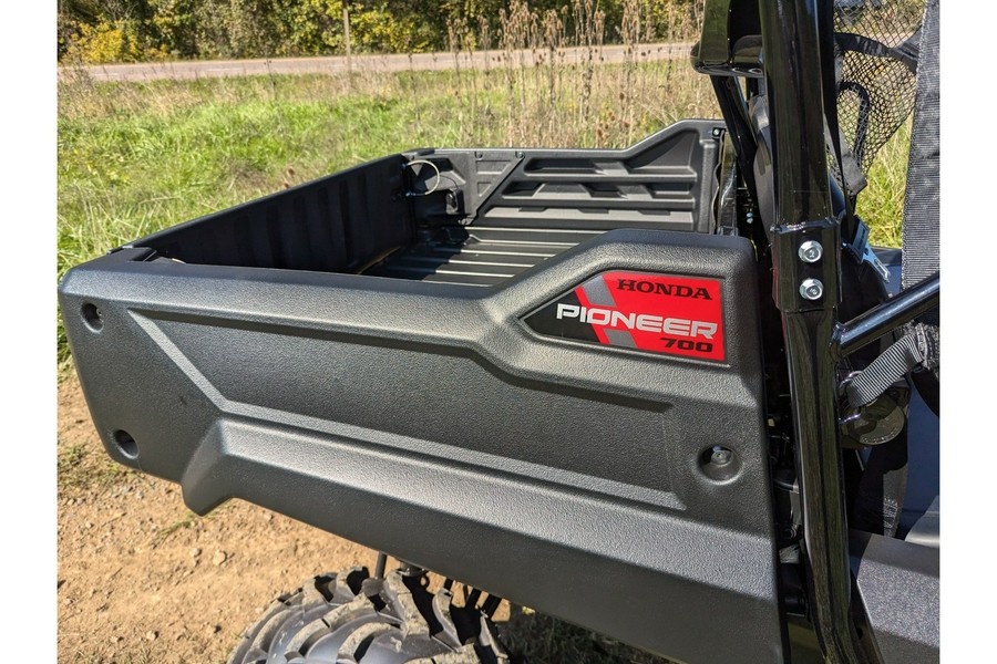 2026 Honda Pioneer 700 Deluxe