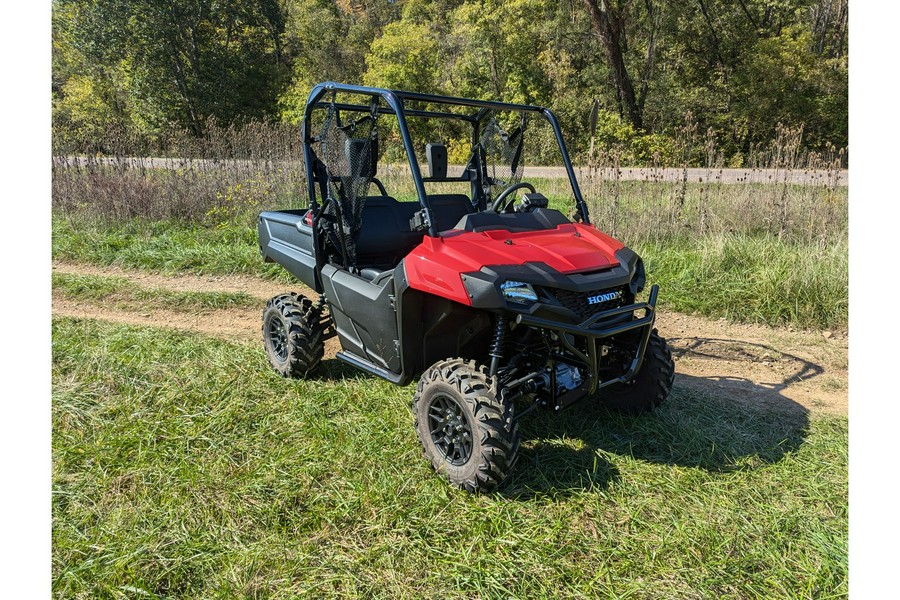 2026 Honda Pioneer 700 Deluxe