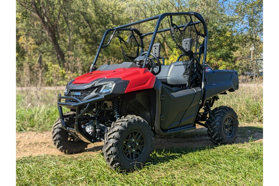 2026 Honda Pioneer 700 Deluxe