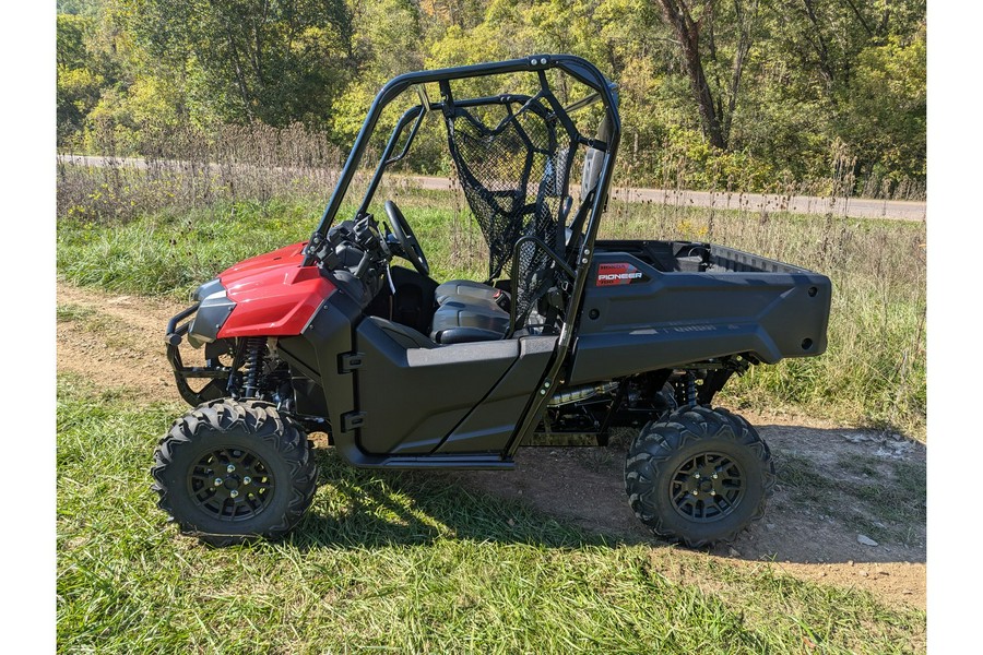 2026 Honda Pioneer 700 Deluxe