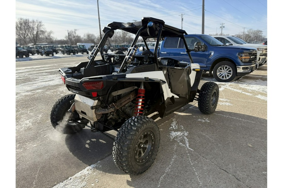 2015 Polaris RZR XP 1000 EPS WHITE LIGHTNING (MONOCHROME