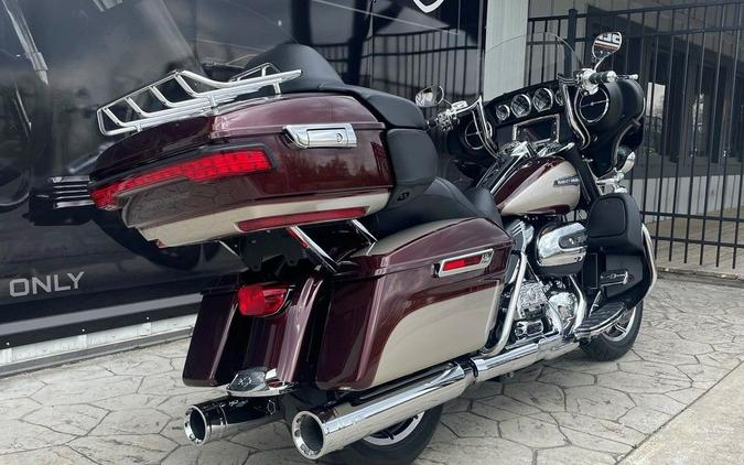 2018 Harley-Davidson® FLHTCU - Electra Glide® Ultra Classic®