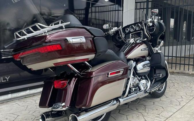 2018 Harley-Davidson® FLHTCU - Electra Glide® Ultra Classic®