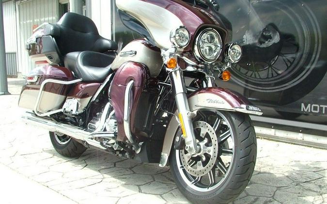 2018 Harley-Davidson® FLHTCU - Electra Glide® Ultra Classic®