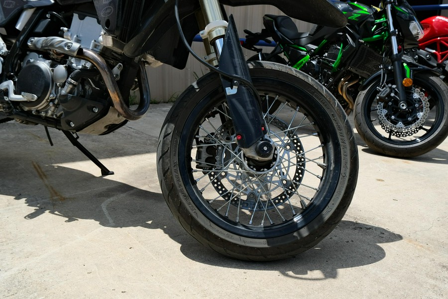 2022 SUZUKI DR-Z 400SM