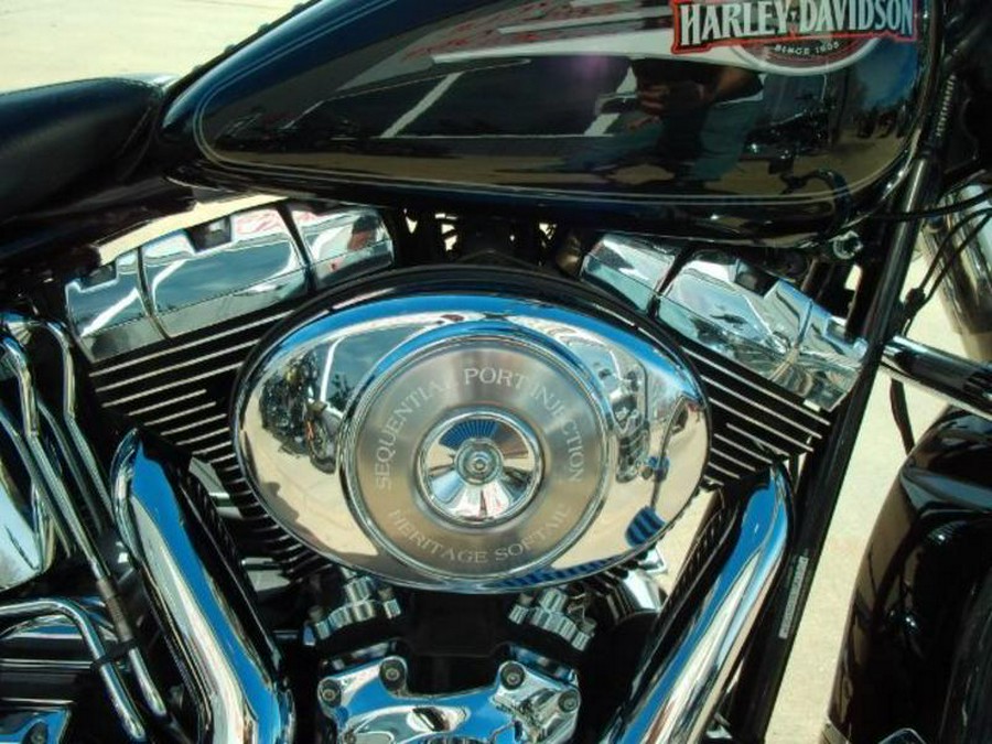 2006 Harley-Davidson® FLSTCI HERITAGE CLASSIC