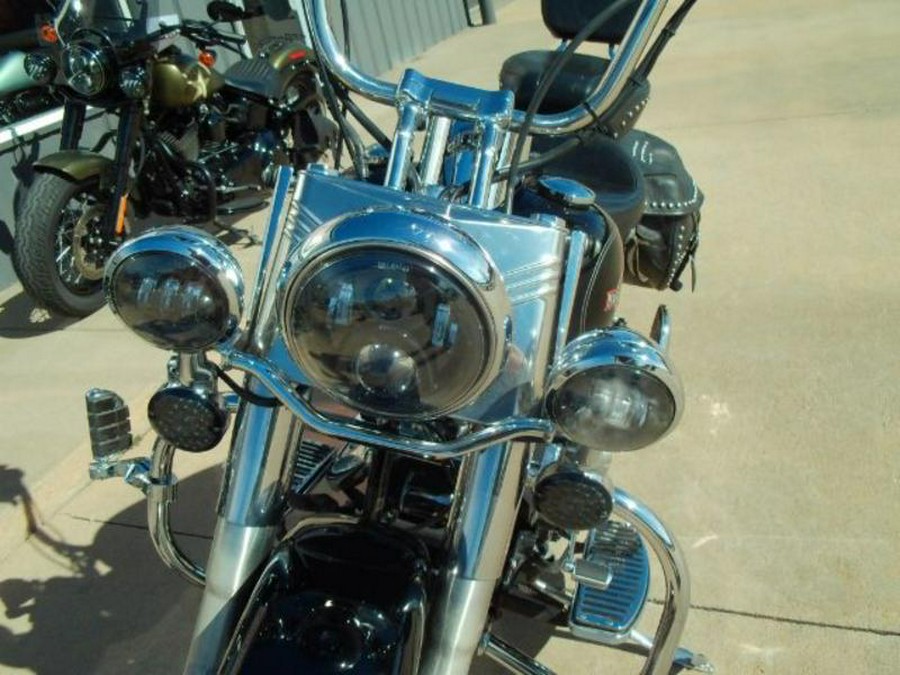 2006 Harley-Davidson® FLSTCI HERITAGE CLASSIC