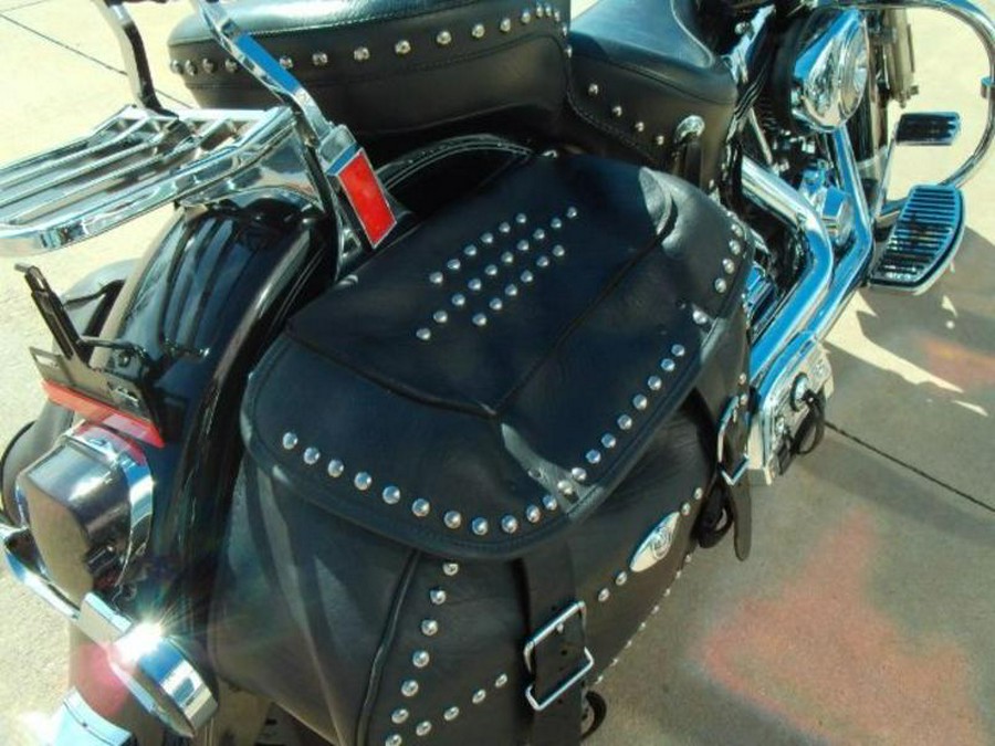 2006 Harley-Davidson® FLSTCI HERITAGE CLASSIC