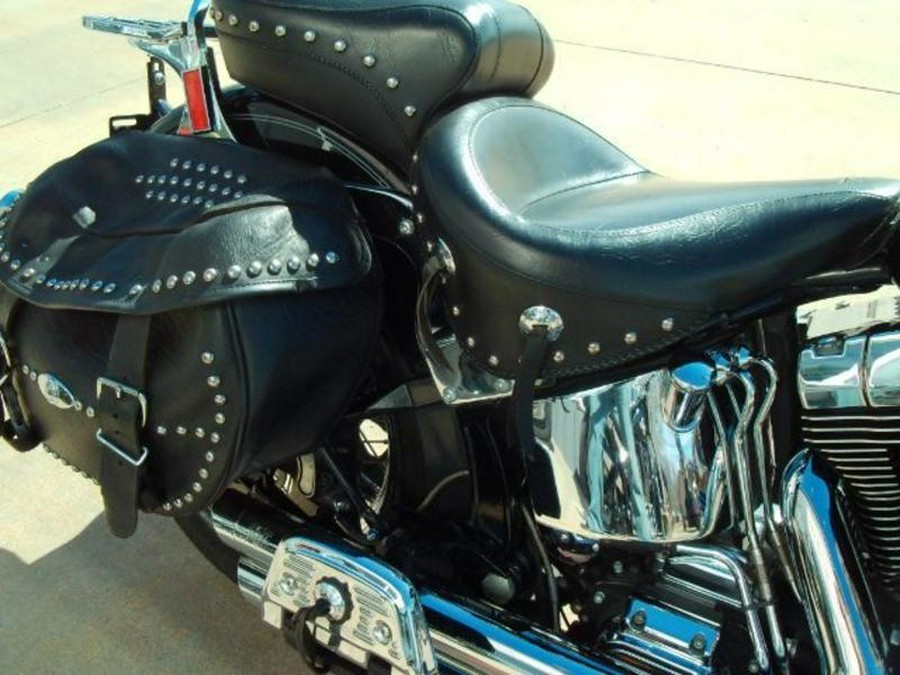 2006 Harley-Davidson® FLSTCI HERITAGE CLASSIC