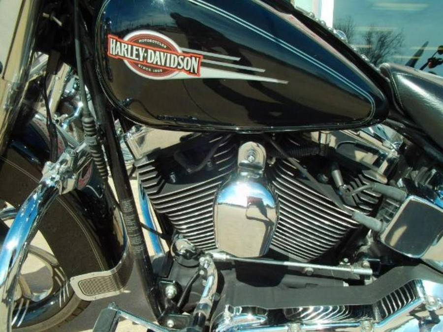2006 Harley-Davidson® FLSTCI HERITAGE CLASSIC