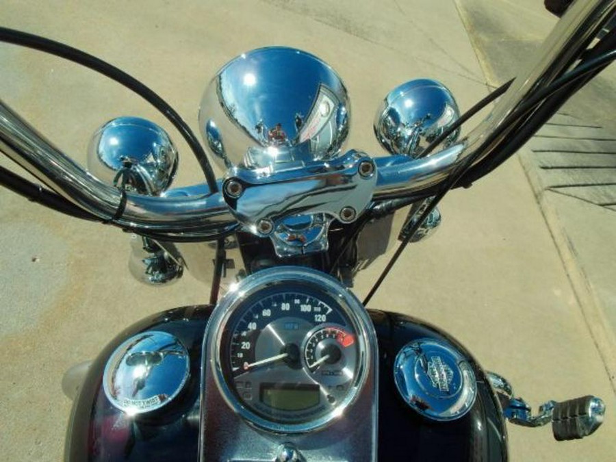 2006 Harley-Davidson® FLSTCI HERITAGE CLASSIC