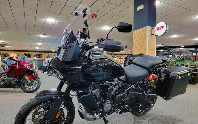 2022 Harley-Davidson® RA1250S - Pan America™ 1250 Special