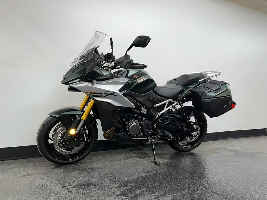 2024 Suzuki GSX-S1000GX Plus
