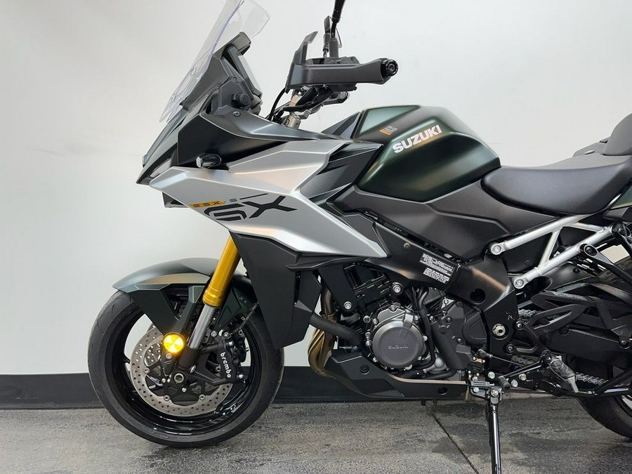 2024 Suzuki GSX-S1000GX Plus