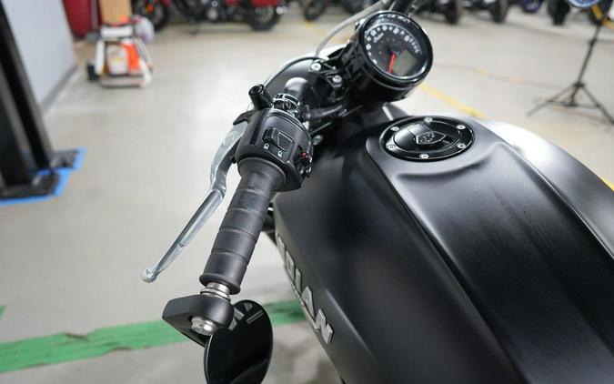 2018 Indian Motorcycle® Scout® Bobber ABS Thunder Black Smoke