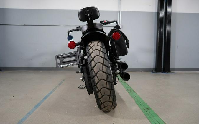 2018 Indian Motorcycle® Scout® Bobber ABS Thunder Black Smoke