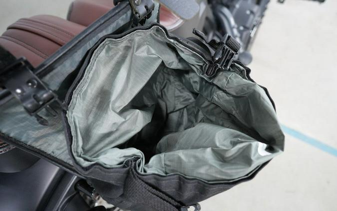 2018 Indian Motorcycle® Scout® Bobber ABS Thunder Black Smoke