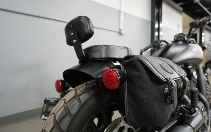 2018 Indian Motorcycle® Scout® Bobber ABS Thunder Black Smoke